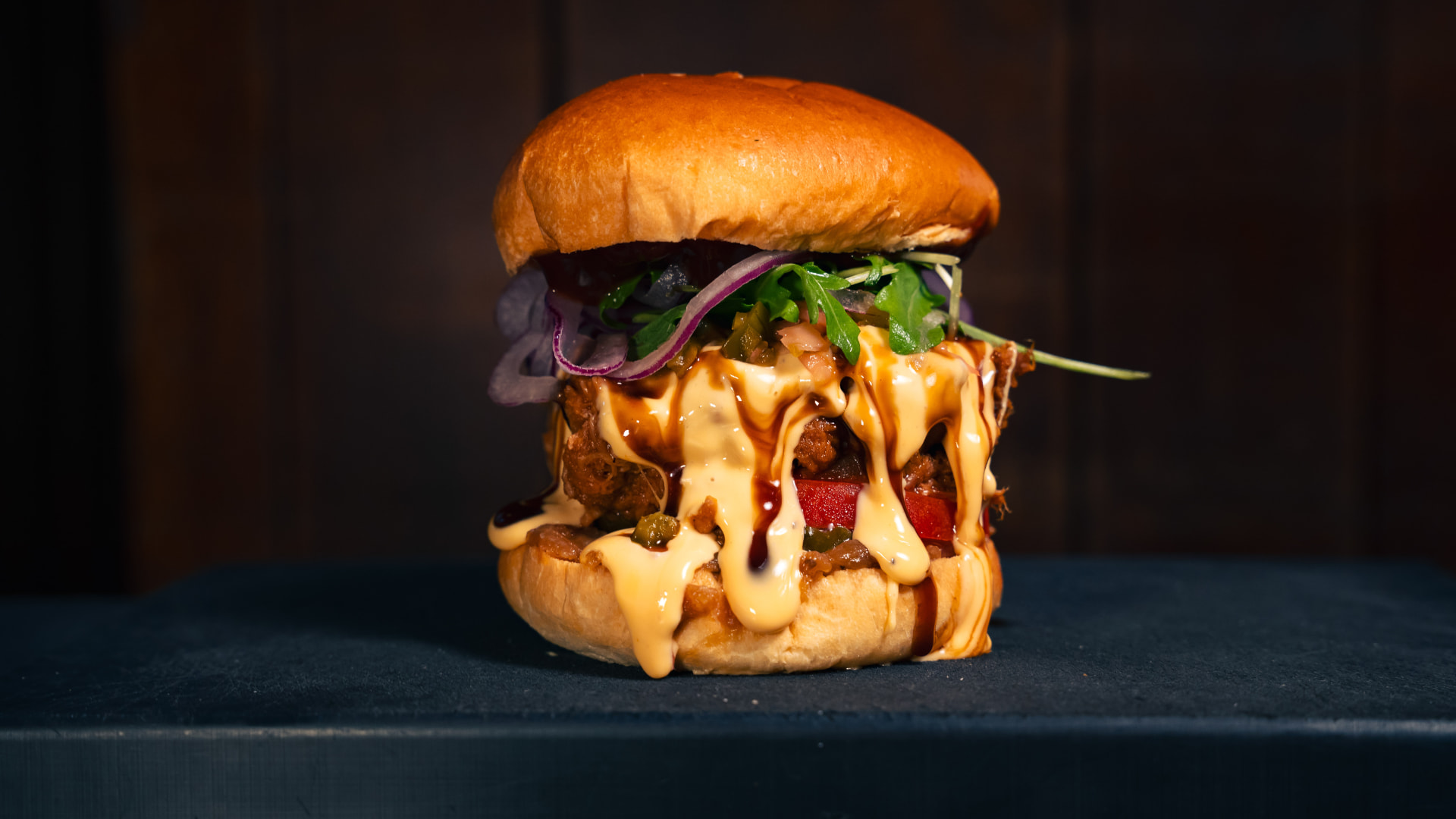 spicy pulled pork burger cuit au four à braise